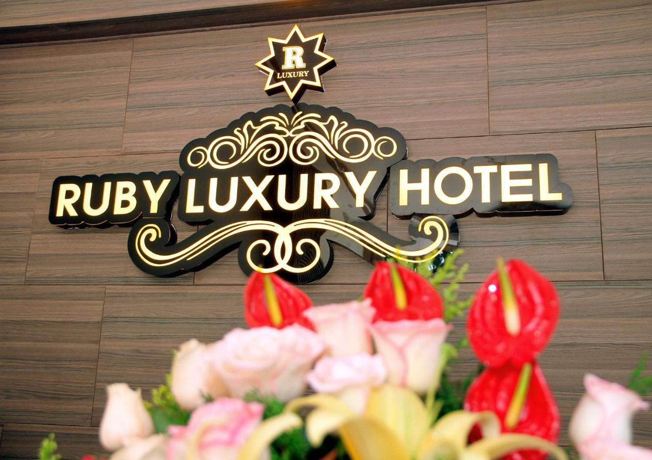 Ruby Luxury Hotel Куинён Экстерьер фото